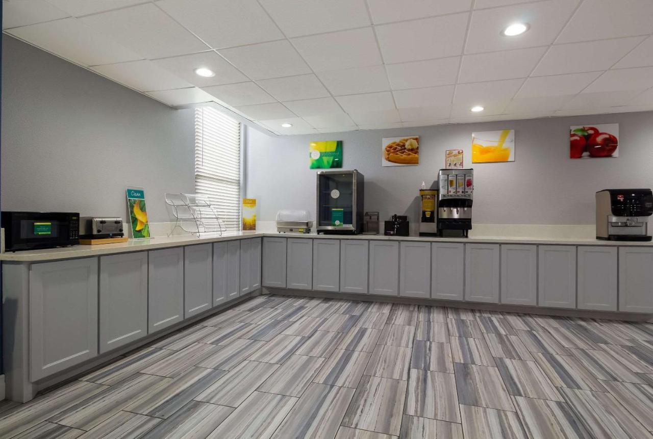 Quality Inn Хьюстон Экстерьер фото